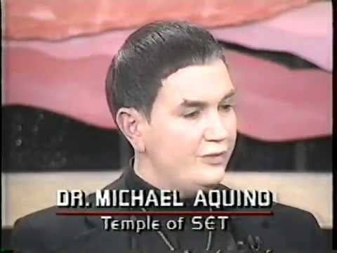 Файл:Aquino at Geraldo.jpg