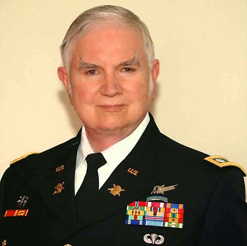 Файл:Michael aquino.jpg