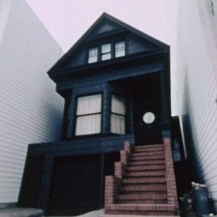 Файл:TheBlackHouse.jpg