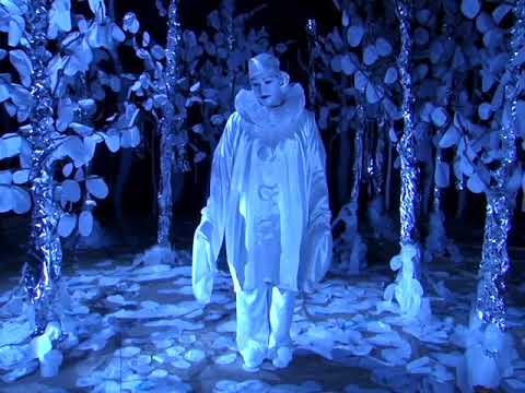 Файл:Rabbit Moon.jpg