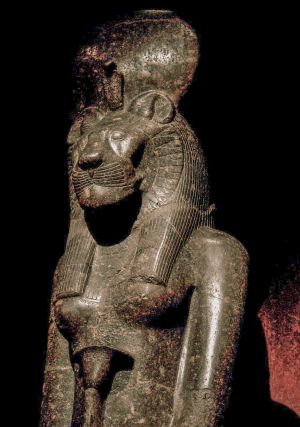 Statue of Sekhmet.jpg