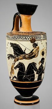 Нюкта изображена едущей  на колеснице, запряженной двумя лошадьми.  от нее — , который возносится на небо в своей квадриге в начале нового дня. Ок. 500 г. до н. э.